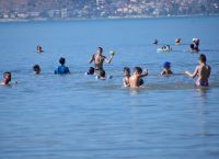 Χωρίς καύσωνα αλλά με μικρή άνοδος της θερμοκρασίας Χωρίς καύσωνα αλλά με μικρή άνοδος της θερμοκρασίας