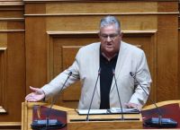 ΚΚΕ για 13ωρο: Αποσύρετε το έκτρωμα – Όχι σε εργαζόμενους στον Μεσαίωνα ΚΚΕ για 13ωρο: Αποσύρετε το έκτρωμα – Όχι σε εργαζόμενους στον Μεσαίωνα