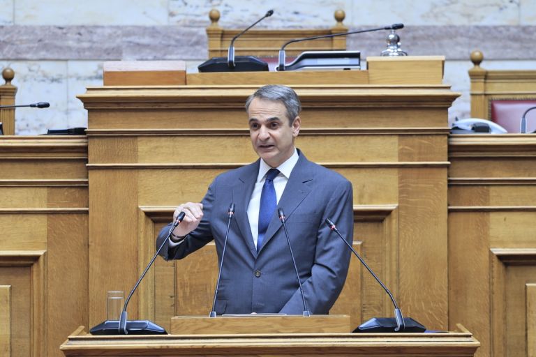 Τακτική διπλής κάλπης για την κυβέρνηση