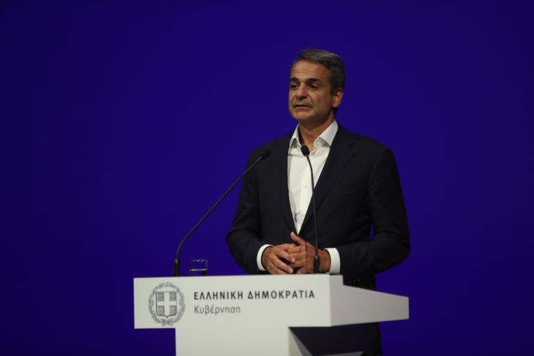 “Να μη γίνουμε Γαλλία” – Το μήνυμα σταθερότητας του πρωθυπουργού