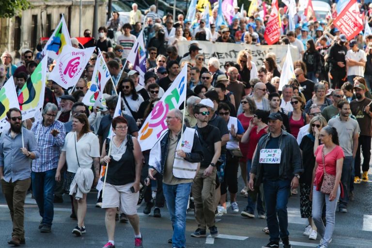 Νέο κίνημα στη Γαλλία καλεί σε γενική απεργία