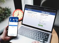 Facebook: Ιταλοί ανέβαζαν πορνό φωτογραφίες των συζύγων τους Facebook: Ιταλοί ανέβαζαν πορνό φωτογραφίες των συζύγων τους
