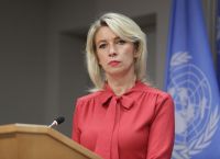 Ζαχάροβα προς «Συμμαχία των Προθύμων»: Μην ξεχάσετε τις χαρτοπετσέτες και τη ζάχαρη Ζαχάροβα προς «Συμμαχία των Προθύμων»: Μην ξεχάσετε τις χαρτοπετσέτες και τη ζάχαρη