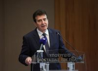 Χρυσοχοΐδης: Η τρομοκρατία δεν μπόρεσε ποτέ να λυγίσει τις αξίες μας Χρυσοχοΐδης: Η τρομοκρατία δεν μπόρεσε ποτέ να λυγίσει τις αξίες μας