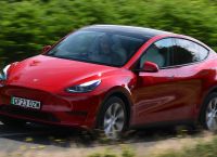Νέα βουτιά στις πωλήσεις Tesla στην Ευρώπη παρά το λίφτινγκ του Model Y Νέα βουτιά στις πωλήσεις Tesla στην Ευρώπη παρά το λίφτινγκ του Model Y