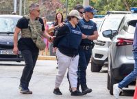 Π. Φάληρο: «Νόμιζα ότι ήταν νεκρή. Πανικοβλήθηκα» – Προφυλακίστηκε η 32χρονη Π. Φάληρο: «Νόμιζα ότι ήταν νεκρή. Πανικοβλήθηκα» – Προφυλακίστηκε η 32χρονη