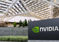 Συμφωνία-έκπληξη: Nvidia και AMD θα πληρώνουν στις ΗΠΑ το 15% των εσόδων από πωλήσεις στην Κίνα Συμφωνία-έκπληξη: Nvidia και AMD θα πληρώνουν στις ΗΠΑ το 15% των εσόδων από πωλήσεις στην Κίνα