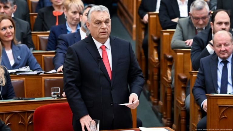 Ο Όρμπαν αρνείται να καταδικάσει τη ρωσική επίθεση στην Ουκρανία