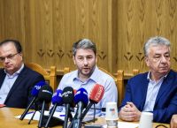Ανδρουλάκης: «Η ξαφνική απώλεια της Λένας Σαμαρά μας συγκλόνισε» Ανδρουλάκης: «Η ξαφνική απώλεια της Λένας Σαμαρά μας συγκλόνισε»