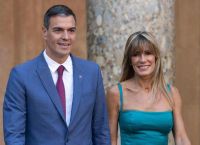 Η σύζυγος του σοσιαλιστή Σάντσεθ βαρύνεται για υπεξαίρεση δημοσίου χρήματος Η σύζυγος του σοσιαλιστή Σάντσεθ βαρύνεται για υπεξαίρεση δημοσίου χρήματος