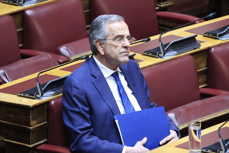 Σύσσωμος ο πολιτικός κόσμος στο πλευρό του Α. Σαμαρά