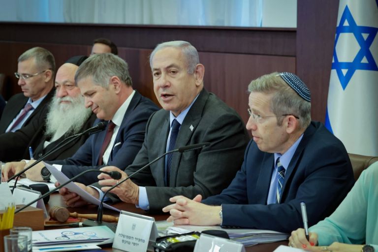 Νετανιάχου: Το γερμανικό εμπάργκο επιδοκιμάζει την Χαμάς