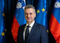 Η Σλοβενία απαγορεύει το εμπόριο όπλων με το Ισραήλ Η Σλοβενία απαγορεύει το εμπόριο όπλων με το Ισραήλ