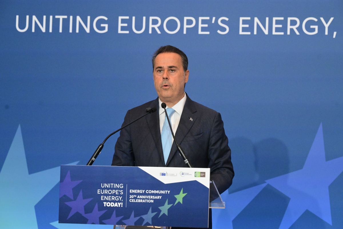 Επίσκεψη Παπασταύρου αύριο σε περιβαλλοντικά σημεία ενδιαφέροντος στην Αμοργό