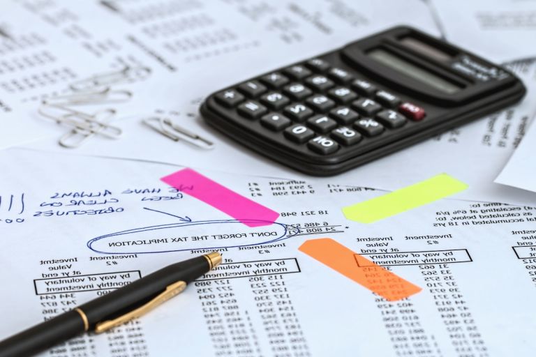 ΔΕΘ: Ποιες μειώσεις φόρων και φοροαπαλλαγές οριστικοποιεί η κυβέρνηση