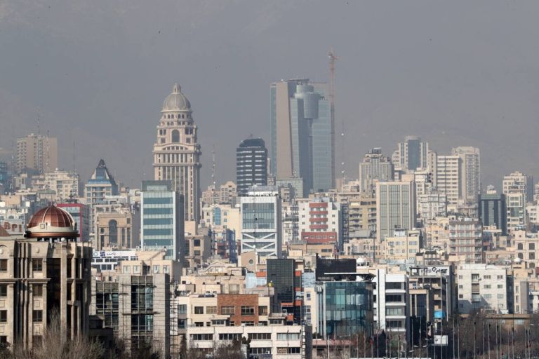 Η Τεχεράνη κλειδώνει τις δημόσιες τουαλέτες για να αντιμετωπίσει τη λειψυδρία