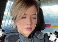Αστυνομικός και TikToker στο Τέξας απείλησε με κλήσεις γιατί δεν έκανε σεξ το προηγούμενο βράδυ Αστυνομικός και TikToker στο Τέξας απείλησε με κλήσεις γιατί δεν έκανε σεξ το προηγούμενο βράδυ