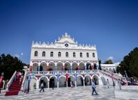 Οι Έλληνες σε όλο τον κόσμο τιμούν την Κοίμηση της Θεοτόκου: Μέρα Πίστης, Προσκυνήματος Οι Έλληνες σε όλο τον κόσμο τιμούν την Κοίμηση της Θεοτόκου: Μέρα Πίστης, Προσκυνήματος