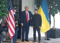 Ο Τραμπ αλλάζει γραμμή: Η Ουκρανία πρέπει να επιτεθεί στη Ρωσία Ο Τραμπ αλλάζει γραμμή: Η Ουκρανία πρέπει να επιτεθεί στη Ρωσία