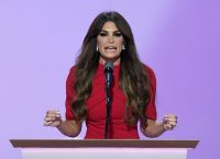 Κίμπερλι Γκίλφοϊλ: Νέα αναβολή στην επικύρωση του διορισμού της Κίμπερλι Γκίλφοϊλ: Νέα αναβολή στην επικύρωση του διορισμού της