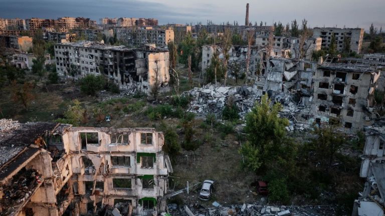 Πώς μπορούν να αλλάξουν τα σύνορα της Ουκρανίας – 4 σενάρια (χάρτες)