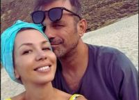 Αλεξάνδρα Νικολαΐδου: “Εφυγε” η σύντροφος του Ντέμη Νικολαΐδη- Έδινε μάχη με τον καρκίνο Αλεξάνδρα Νικολαΐδου: “Εφυγε” η σύντροφος του Ντέμη Νικολαΐδη- Έδινε μάχη με τον καρκίνο