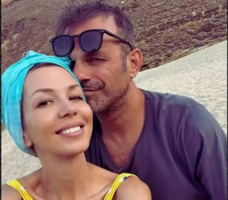 Αλεξάνδρα Νικολαΐδου: “Εφυγε” η σύντροφος του Ντέμη Νικολαΐδη- Έδινε μάχη με τον καρκίνο