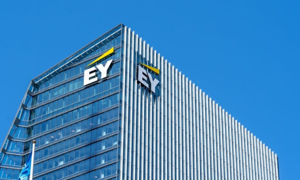 ΕΥ: Ανθεκτικότητα των IPOs – Η Ευρώπη υποχωρεί, η Ελλάδα αναδύεται ως ευκαιρία