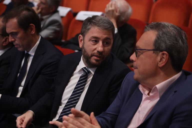 ΠΑΣΟΚ και ΣΥΡΙΖΑ ανεβάζουν στροφές για την «επόμενη μέρα»–Ποια πρόταση διακυβέρνησης αντιπαραθέτουν στη ΝΔ