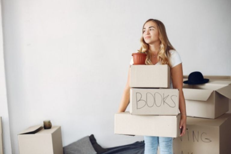Student Housing Crisis: Soaring Rents for Tiny Apartments Across Greece