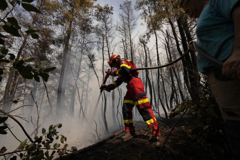Εγκατάλειψη και Κλιματική Κρίση: Πώς Η Ερήμωση Της Υπαίθρου Μετατρέπει Την Ευρώπη Σε Πύρινη Ζώνη