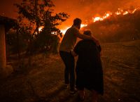 Φωτιά Ηλεία: Σε πύρινο κλοιό – Μαίνονται τα μέτωπα, εκκένωση στην Ηράκλεια Φωτιά Ηλεία: Σε πύρινο κλοιό – Μαίνονται τα μέτωπα, εκκένωση στην Ηράκλεια