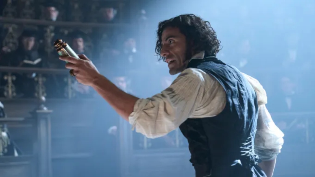 Ο «Φρανκενστάιν» του Guillermo del Toro συγκλονίζει, διχάζει και απογειώνει τη Βενετία