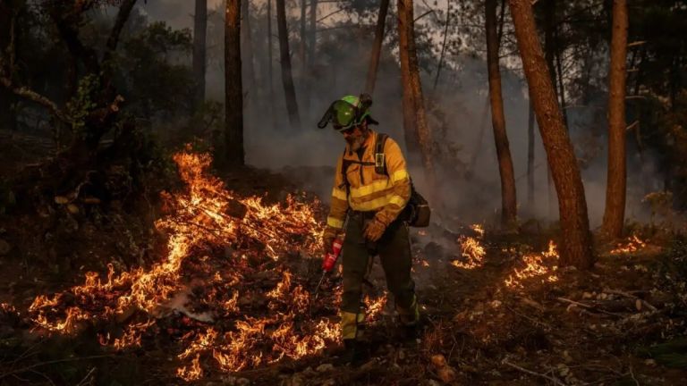 Ισπανία στις φλόγες: 300.000 στρέμματα έγιναν στάχτη σε μία ημέρα