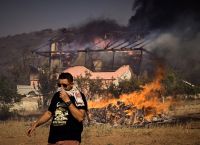Η Κερατέα στις φλόγες για δεύτερη χρονιά – Ο πύρινος εφιάλτης επιστρέφει Η Κερατέα στις φλόγες για δεύτερη χρονιά – Ο πύρινος εφιάλτης επιστρέφει
