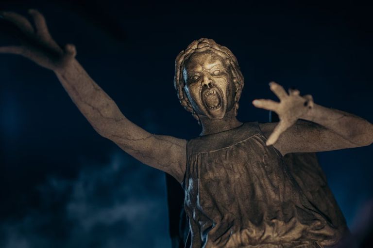 Από τους Demogorgon ως τους Clickers: Πώς γεννιούνται τα πιο τρομακτικά τέρατα της τηλεόρασης