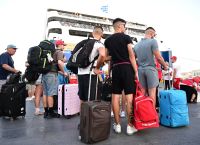 Απαγορευτικό πλοίων: Τι θα γίνει με τα δρομολόγια Σύρο, Τήνο, Μύκονο – Πότε εξασθενούν οι άνεμοι Απαγορευτικό πλοίων: Τι θα γίνει με τα δρομολόγια Σύρο, Τήνο, Μύκονο – Πότε εξασθενούν οι άνεμοι