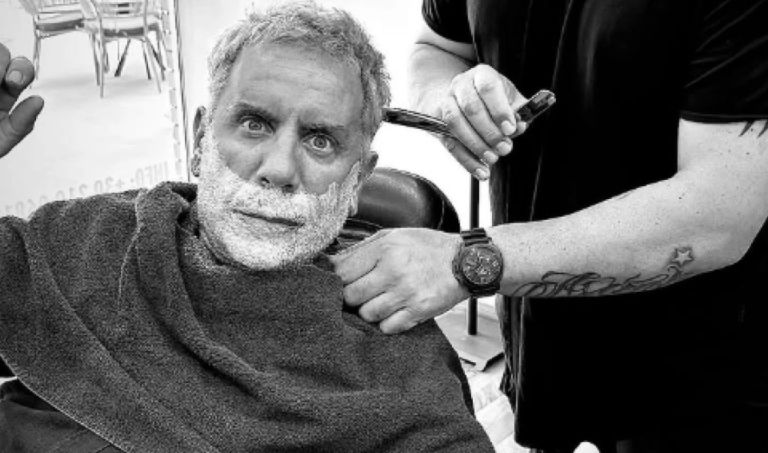 Γιώργος Μαζωνάκης: Πήγε για κούρεμα μετά το εξιτήριο από το Δρομοκαΐτειο