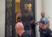 «Μπράβο λεβέντη μου» φώναζαν στον 25χρονο που κατηγορείται για τη φωτιά στην περιοχή του Γηροκομείου «Μπράβο λεβέντη μου» φώναζαν στον 25χρονο που κατηγορείται για τη φωτιά στην περιοχή του Γηροκομείου