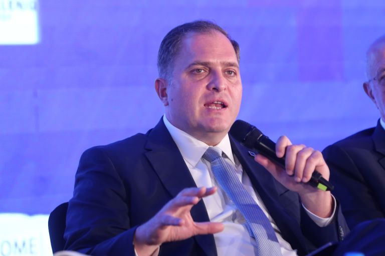 Στα «ραντάρ» της ΑΑΔΕ και τα πλοία στις θάλασσες