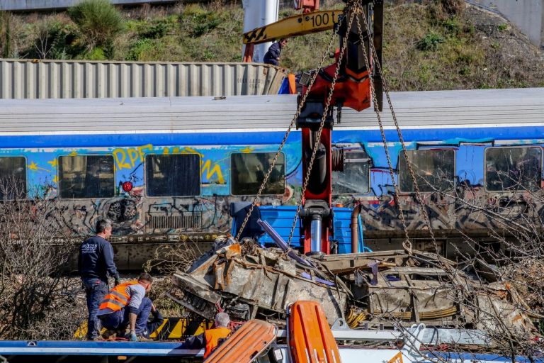 Λάρισα: Ολοκληρώθηκε η ανακριτική διαδικασία για το δυστύχημα των Τεμπών–Αναμένεται η ημερομηνία της δίκης