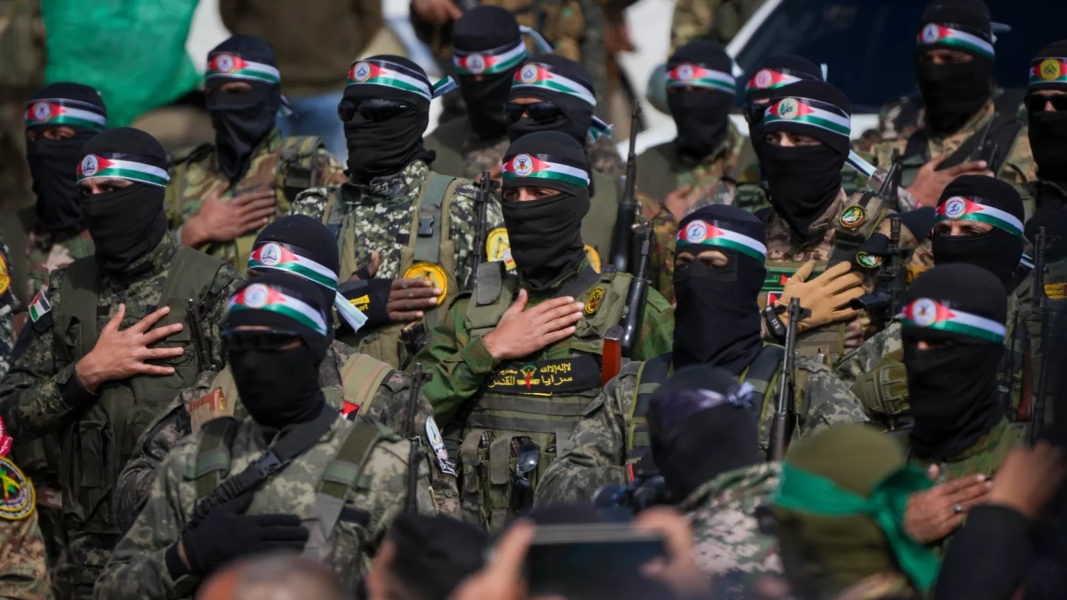 Αφοπλισμός με αντάλλαγμα κράτος: Η νέα γραμμή Άραβων και Τουρκίας προς τη Χαμάς