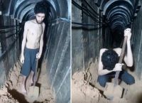 Χαμάς: Εφιαλτικές εικόνες-Βίντεο δείχνει Ισραηλινό όμηρο να σκάβει τον τάφο του σε σήραγγα της Γάζας Χαμάς: Εφιαλτικές εικόνες-Βίντεο δείχνει Ισραηλινό όμηρο να σκάβει τον τάφο του σε σήραγγα της Γάζας