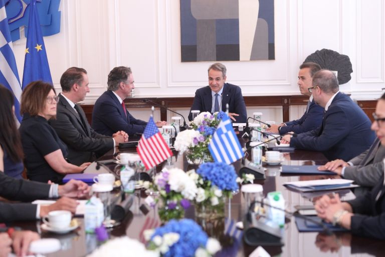 Ο Υπουργός Εσωτερικών των ΗΠΑ στην Αθήνα: Η Ελλάδα στρατηγικός εταίρος στον τομέα της ενέργειας