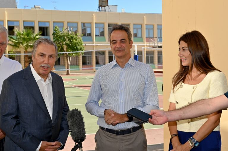Μητσοτάκης από το Ωνάσειο Σχολείο: Προτεραιότητα η ενίσχυση της δημόσιας παιδείας