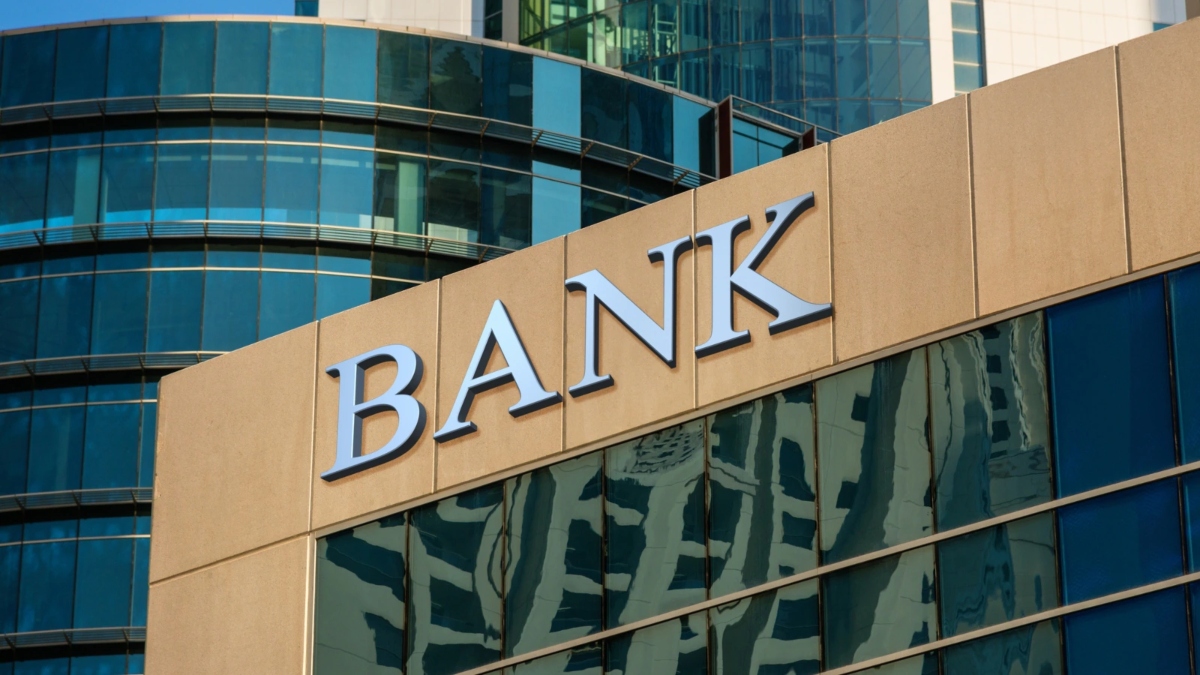 Euroxx: Περιθώριο ανόδου έως 50% για τις τράπεζες