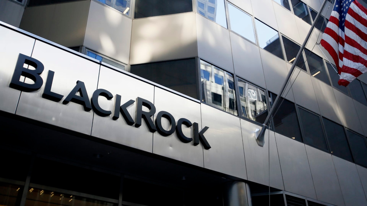 BlackRock: Χάνει χαρτοφυλάκιο €14,5 δισ. από το ολλανδικό fund PFZW λόγω ESG