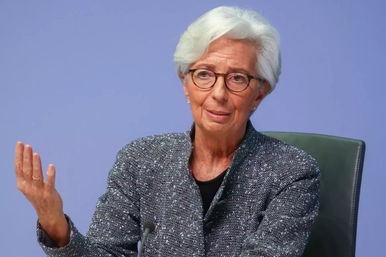 Λαγκάρντ: Δεν βλέπει λόγο για παρέμβαση του ΔΝΤ στη Γαλλία