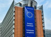 Πόλεμο με την γραφειοκρατία αρχίζει η Κομισιόν Πόλεμο με την γραφειοκρατία αρχίζει η Κομισιόν