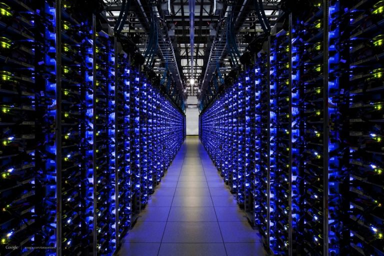 BofΑ: Πάνω από 500 δισ. δολάρια οι παγκόσμιες επενδύσεις για data centers το 2025